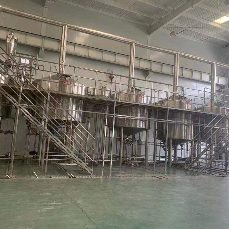陕西精酿啤酒设备厂—平面布置、设备设计、制造、调试、培训等一条龙服务_COPY